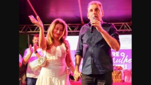 Chico Mendes fortalece política habitacional e participa da entrega de novas casas em Aparecida